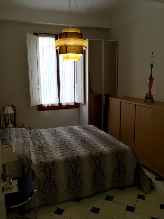 Appartamento Piazza San Marco Florence Chambre photo